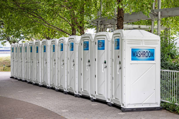 Best Porta potty cleaning services  in Decatur, IL