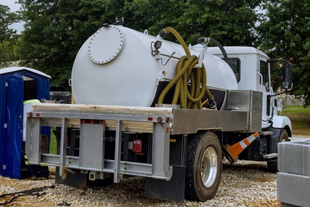 Best Sanitation services for porta potties  in Decatur, IL