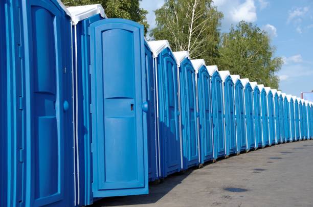 Best Porta potty delivery and setup  in Decatur, IL